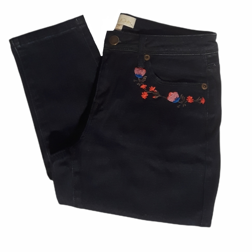 ModCloth Jeans with flower embroidery